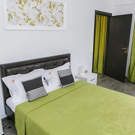Seasons 1922 Apartment Brasov