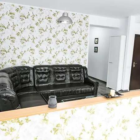 Seasons 1922 Apartment Brasov